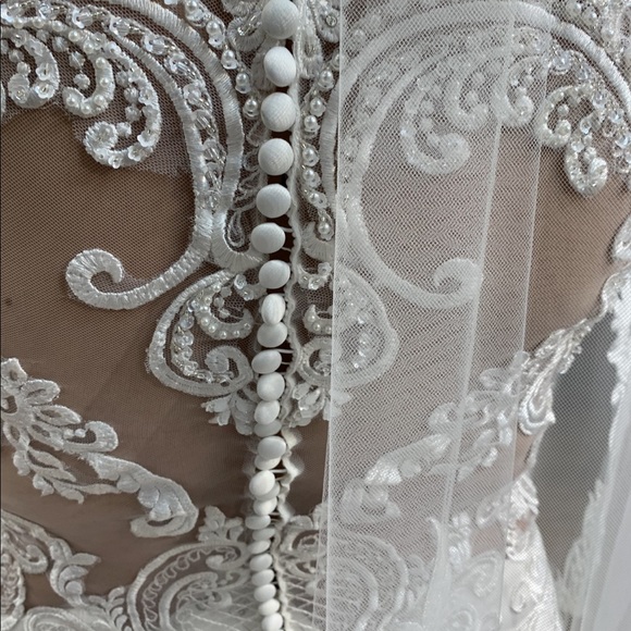 2021 Brand new couture line wedding dress with tags. Never worn. Never altered. - Picture 2 of 10